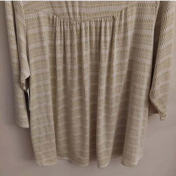 NEW 89th & MADISON Striped Pattern Scoop Neck Flowy Pullover Top - Picture 7 of 11